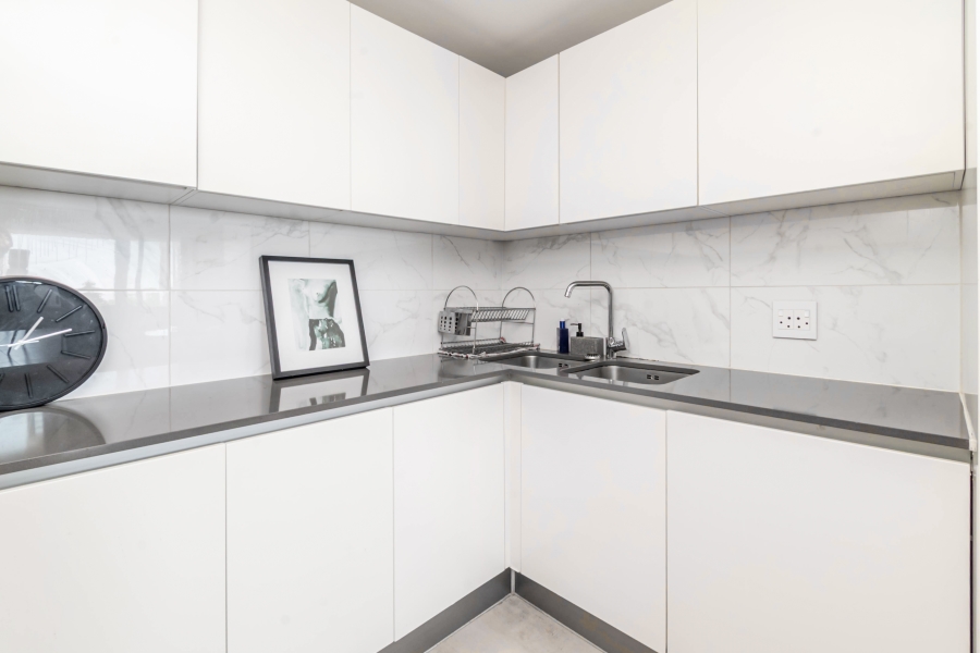 To Let 2 Bedroom Property for Rent in Green Point Western Cape